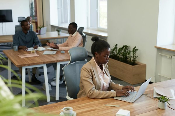 Les Clés du Succès : Élaborer une Politique d'Entreprise Efficace et Impactante