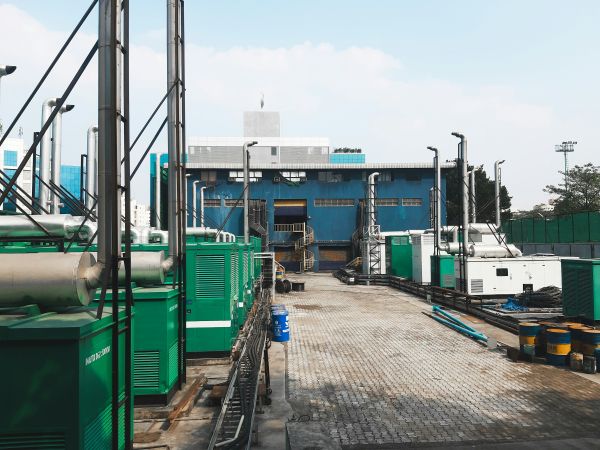 Top 5 stratégies de capotage industriel pour atténuer le bruit